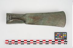 Foto von Bronzeschaftlappenbeil (NHMW-PRAE-023723)